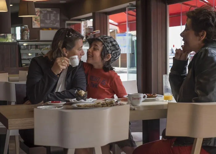 מלון Rosamar & 4*s יורט דה מאר